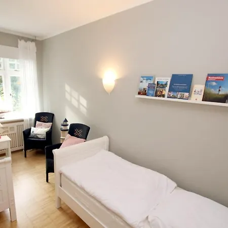 Daire Gmelinstra_e 22_ Whg_ 3_ Haus Frie *